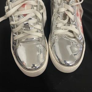 Metallic love moschino sneakers